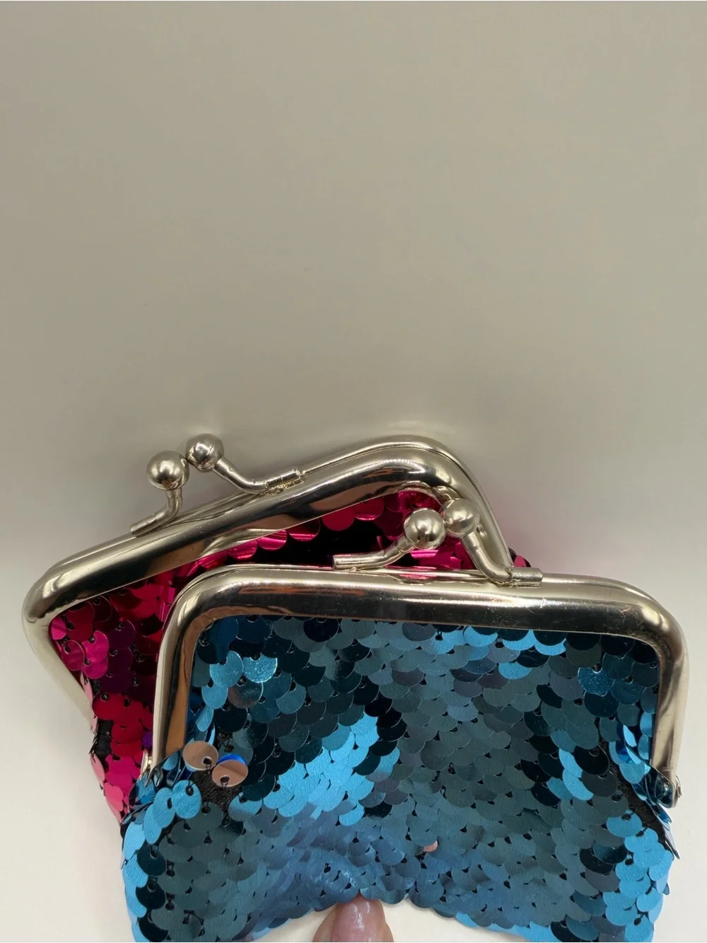 N/A shiny blue